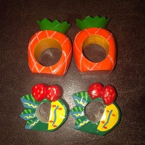 Tropical themed napkin rings